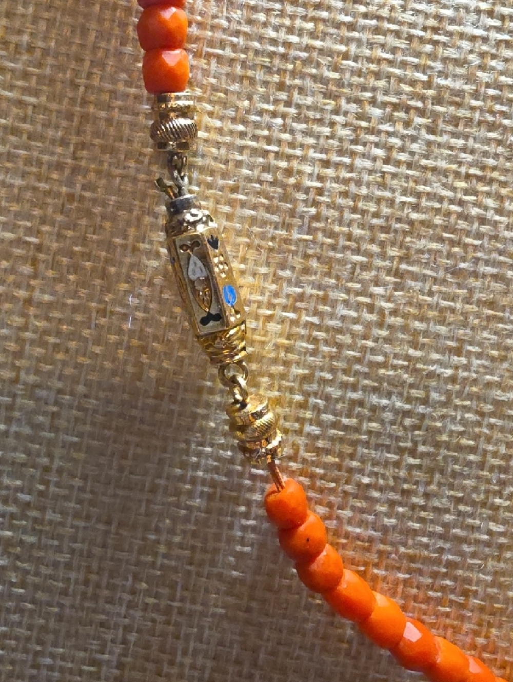 Antique Red Coral Faceted Bead Necklace with Gold Accent - Picture 2 of 4